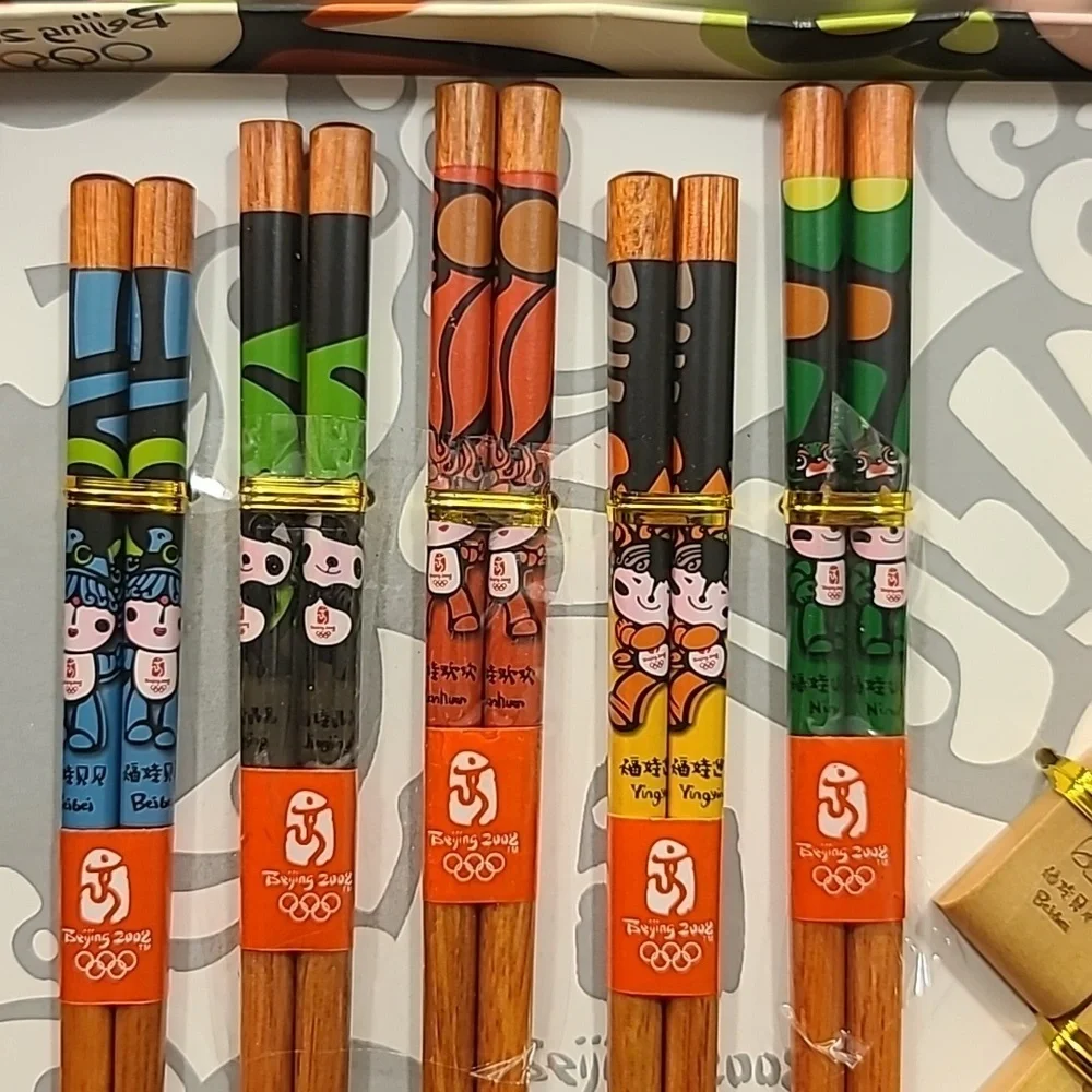 Olympics Memorabilia: Beijing 2008 ~ FUWA Children’s Chopsticks Set